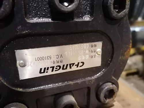 Насос гидравлический W-01-00141 (d22мм.,13шл.,1секция) Насос гидравлический W-01-00141 (d22мм.,13шл.,1секция)