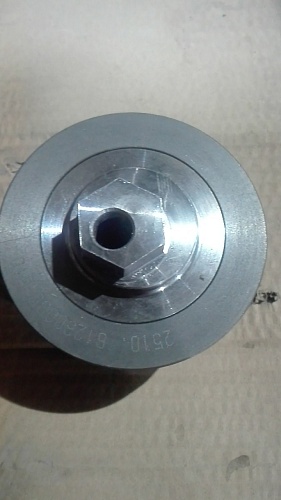 Ролик натяжитель 612600061510 (10RK) Ролик натяжитель 612600061510 (10RK)