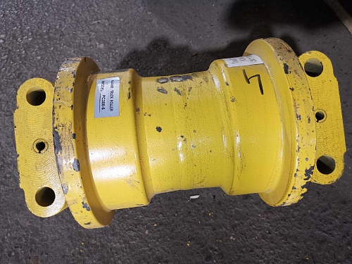 Каток опорный однобортный 207-30-00510/Komatsu PC300 Каток опорный однобортный 207-30-00510/Komatsu PC300